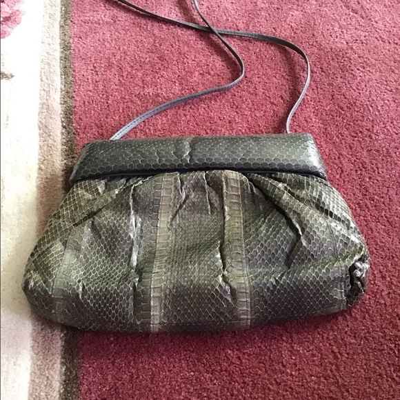 Femenina Snakeskin handbag long strap great shape - Picture 2 of 6